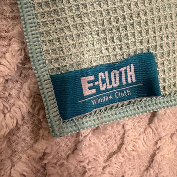 E-Cloth Cleaning Antibacterial Window Cloth Large - Picture 5 of 6